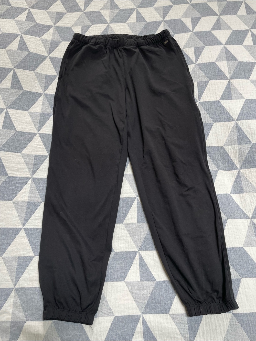 Vuori Halo Modern Sweatpant Medium